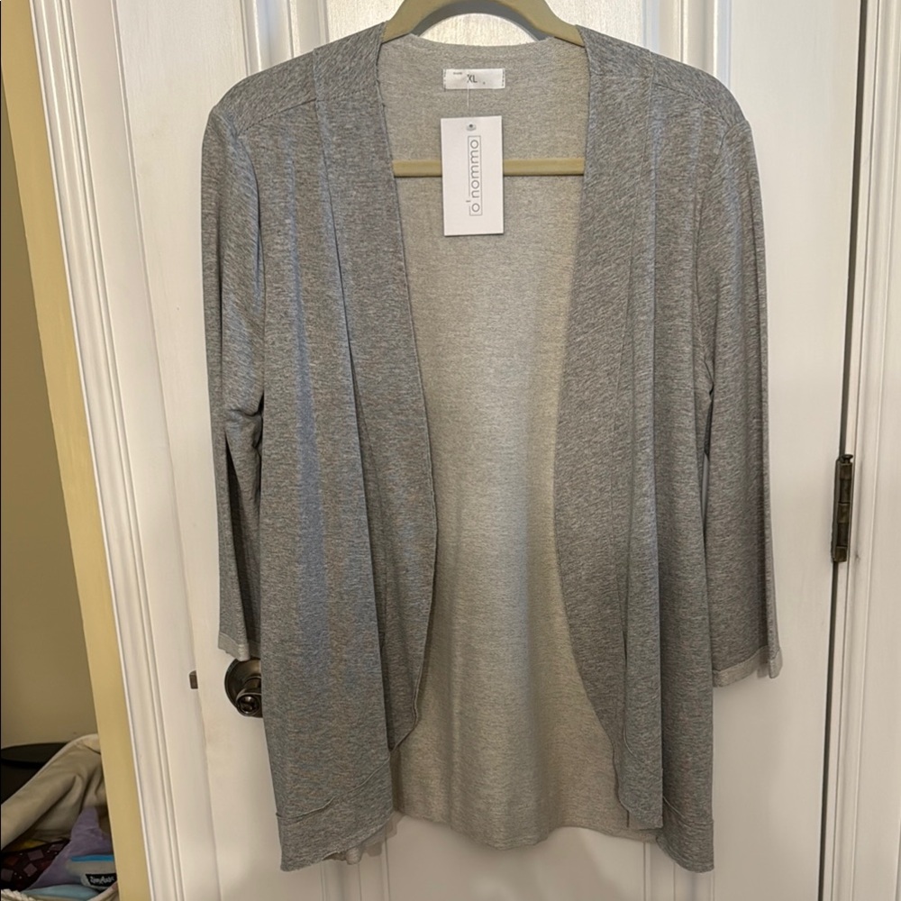 Gray Cotton cardigan with Classic Tailoring and Structured Silhouette - Picture 2 of 9